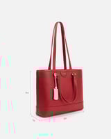 شنطة بحجم واسع لكل الأوقات بلون أحمر