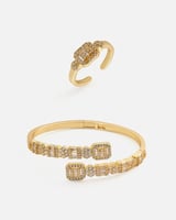 طقم نسائي فاخر اسوارة وخاتم بلون ذهبي