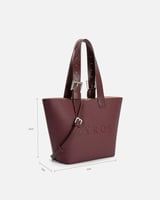 شنطة بتصميم واسع تكفي لأغراضك بلون عودي