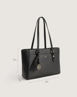 شنطة نسائية بحجم كبير بلون أسود