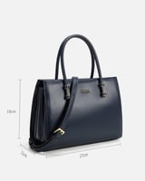 ‎ شنطة نسائية بتصميم كلاسيك بلون أزرق