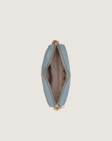 ‎ شنطة نسائية أنيقة بلون أزرق