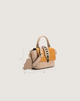 شنطة نسائية بحجم صغير بلون بيج