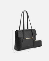 شنطة نسائية مميزة من الجلد بلون أسود