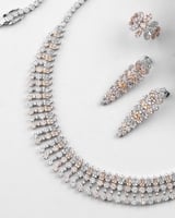 طقم اكسسوار نسائي ملكي بلون فضي وذهبي