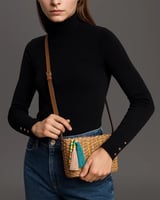 شنطة نسائية بتصميم عصري