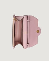 شنطة نسائية بتصميم أنيق بلون وردي