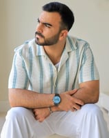 ساعة رجالية بسير ستيل بلون رمادي