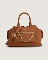 شنطة نسائية أنيقة بلون بني