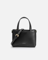 شنطة نسائية تعبر عن الجمال بلون أسود