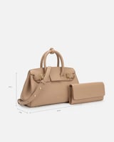 شنطة بحجم كبير بلون بني