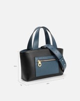 شنطة نسائية من الجلد مميزة بلون أزرق