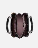 شنطة نسائية كلاسيك بلون أسود