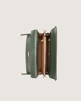 شنطة لمار النسائية بلون أخضر وعودي