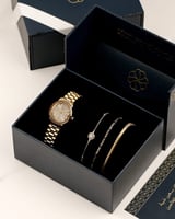 هدية نسائية بتصميم كلاسيك