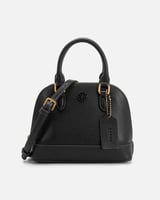 ‎ شنطة نسائية بتصميم مميز بلون أسود