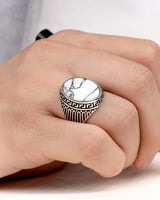 خاتم فضة رجالي كلاسيك بحجر بلون رخامي