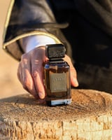 عطر زايروس الأول