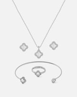 طقم اكسسوارات اطفال بلون فضي