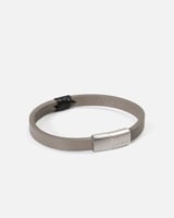 اسوارة رجالية باللون الرمادي