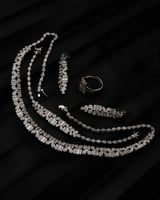 طقم هدية نسائي أنيق