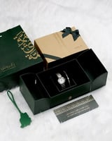 هدية نسائية تصف معاني الأناقة