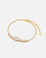 هدية نسائية من ساعة واساور