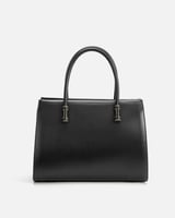 ‎ شنطة نسائية بتصميم كلاسيك بلون أسود