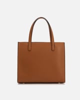 شنطة نسائية بتصميم راقي بلون بني