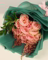 باقة من الورد بتصميم ساحر