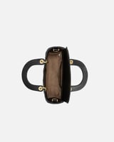 شنطة نسائية من القماش باللون الأسود