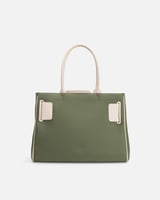 شنطة نسائية كلاسيك بلون أخضر