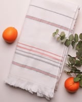 طقم شنطة ومنشفة لأيام الصيف