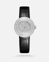 ساعة نسائية من الجلد باللون الأسود