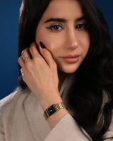 ساعة نسائية بسير ستيل بلون ذهبي