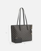 شنطة بحجم كبير ومناسب باللون الأسود