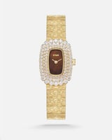 ساعة نسائية بتصميم ملفت باللون الذهبي