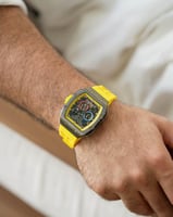 ساعة رجالية بسير ربل بلون أصفر