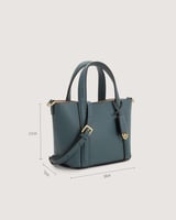 شنطة نسائية بمقاس متوسط بلون أخضر