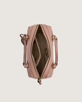 شنطة نسائية بتصميم عملي بلون وردي