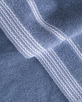 منشفة راقية باللون الأزرق