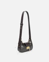 شنطة مِسك النسائية جلد بلون بني