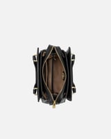 شنطة نسائية عملية باللون الأسود