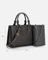 شنطة نسائية كلاسيك بلون رمادي