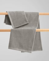 طقم من منشفتين كلاسيك بلون رمادي