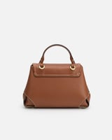 شنطة نسائية ذات حجم واسع بلون بني