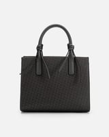 شنطة نسائية كلاسيك بلون رمادي