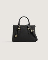 طقم شنطتين معا باللون الأسود