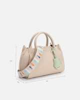 شنطة نسائية متوسطة من الجلد بلون بيج