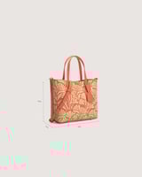 شنطة نسائية لكل يوم بلون أورنج